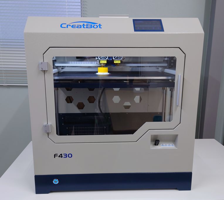 FDM方式 3Dプリンター F430 稼働開始